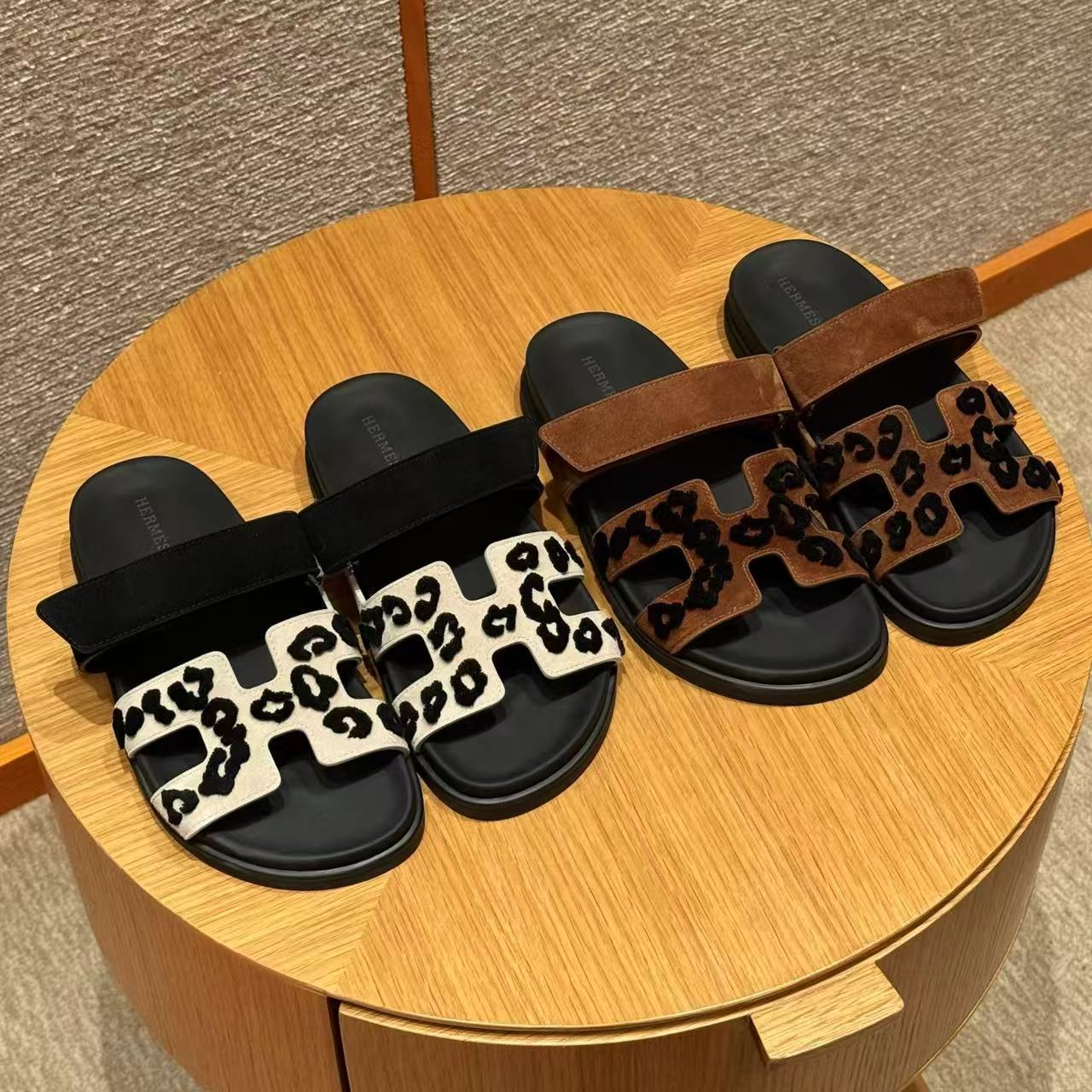 Hermes 레오파드 시프레 샌들 (Full Hand Made)