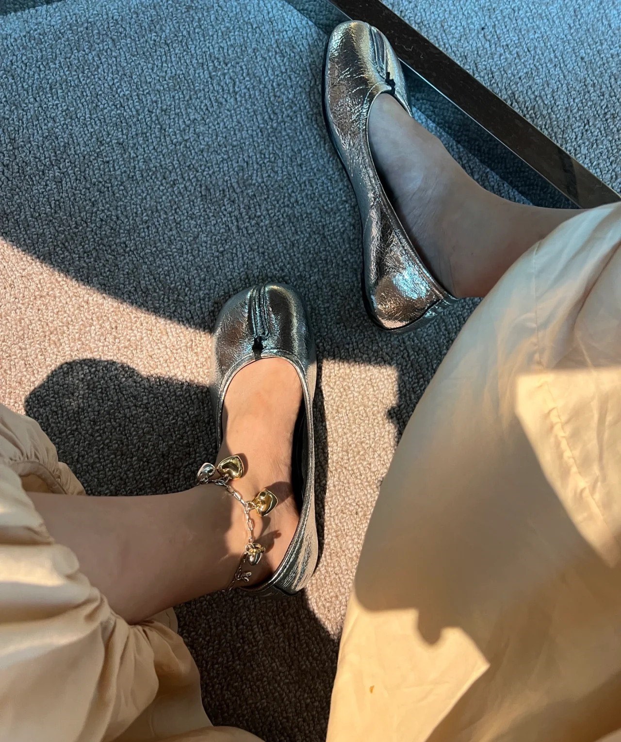 Masion Margiela Tabi Flat Silver