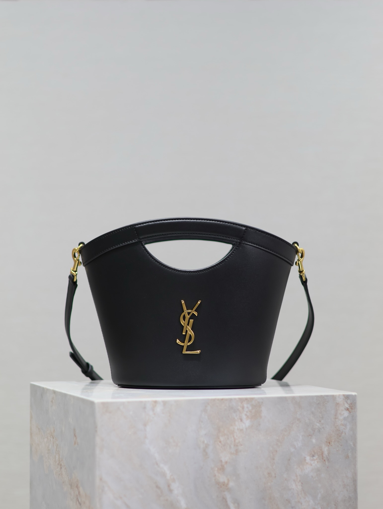 791069 Cassandre 30cm