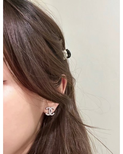 CHANEL 샤넬 cc 귀걸이