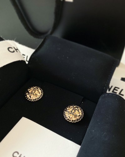 CHANEL 샤넬 CC 귀걸이