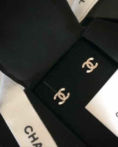 CHANEL 샤넬 CC 귀걸이