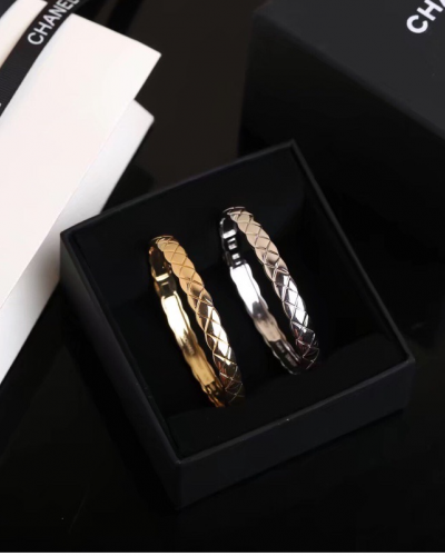 CHANEL 샤넬 코코크러쉬 뱅글 팔찌
