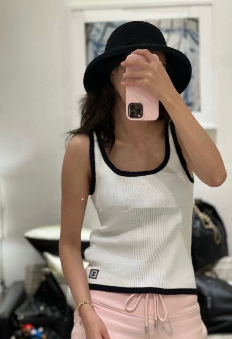 CHANEL 샤넬 CC로고 나시