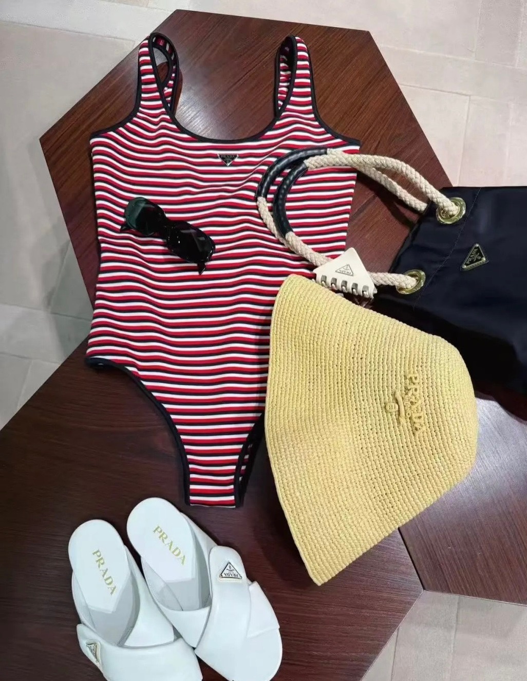 PRADA SwimSuit 수영복