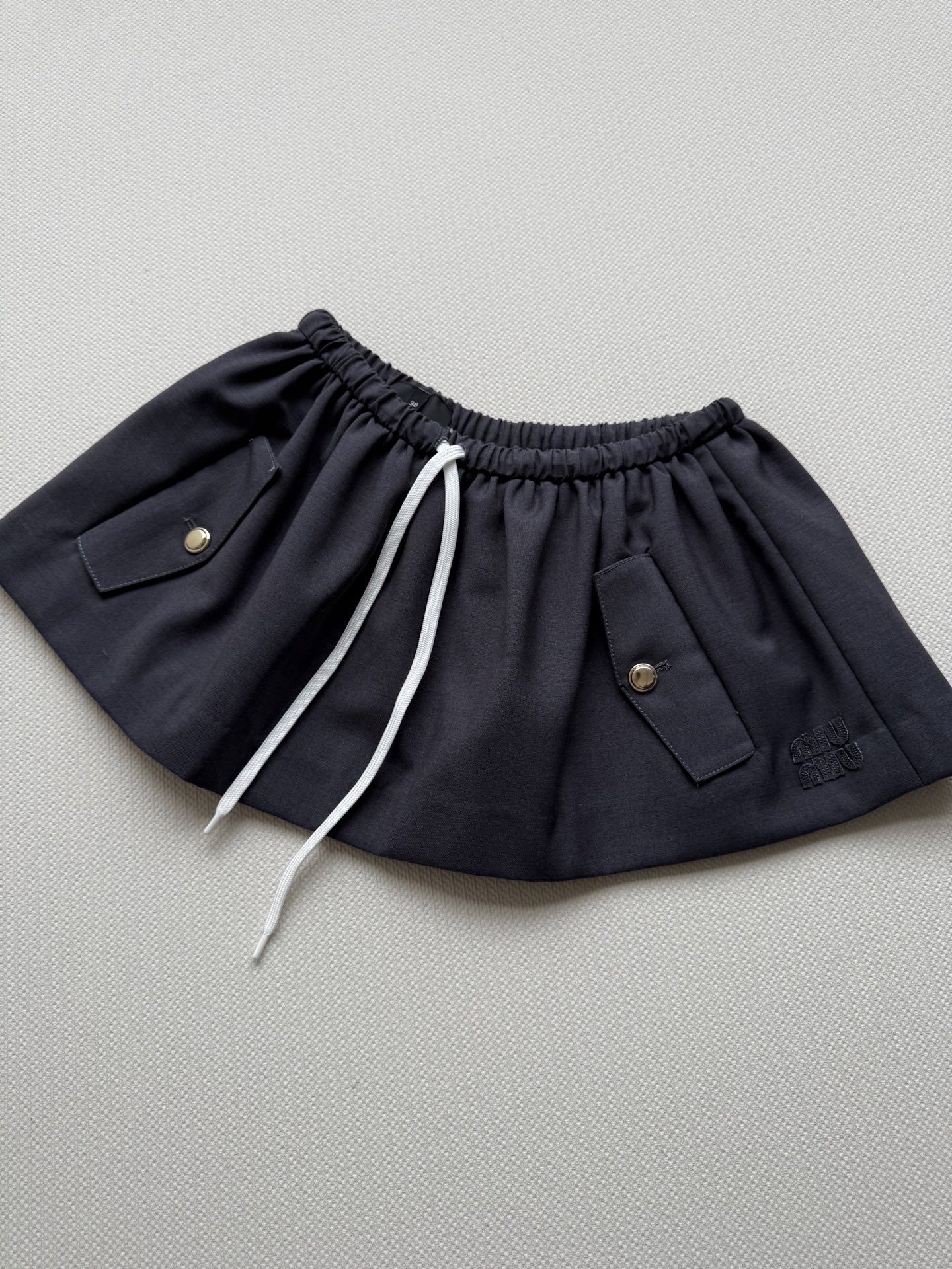 Miumiu 미우미우 미니 스커트 