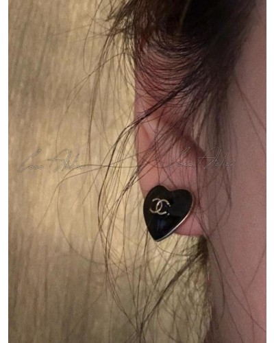 CHANEL CC 하트 귀걸이