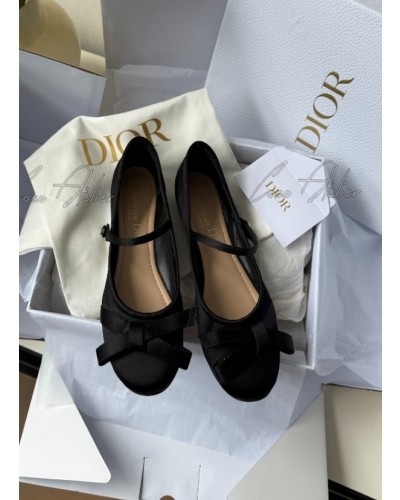 Dior 디올 발레리나 스트랩 플랫
