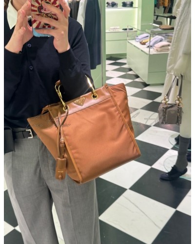 PRADA 프라다 미디엄 리나일론 토트백