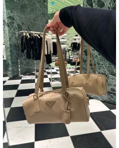 PRADA 프라다 리나일론 탑 핸들백