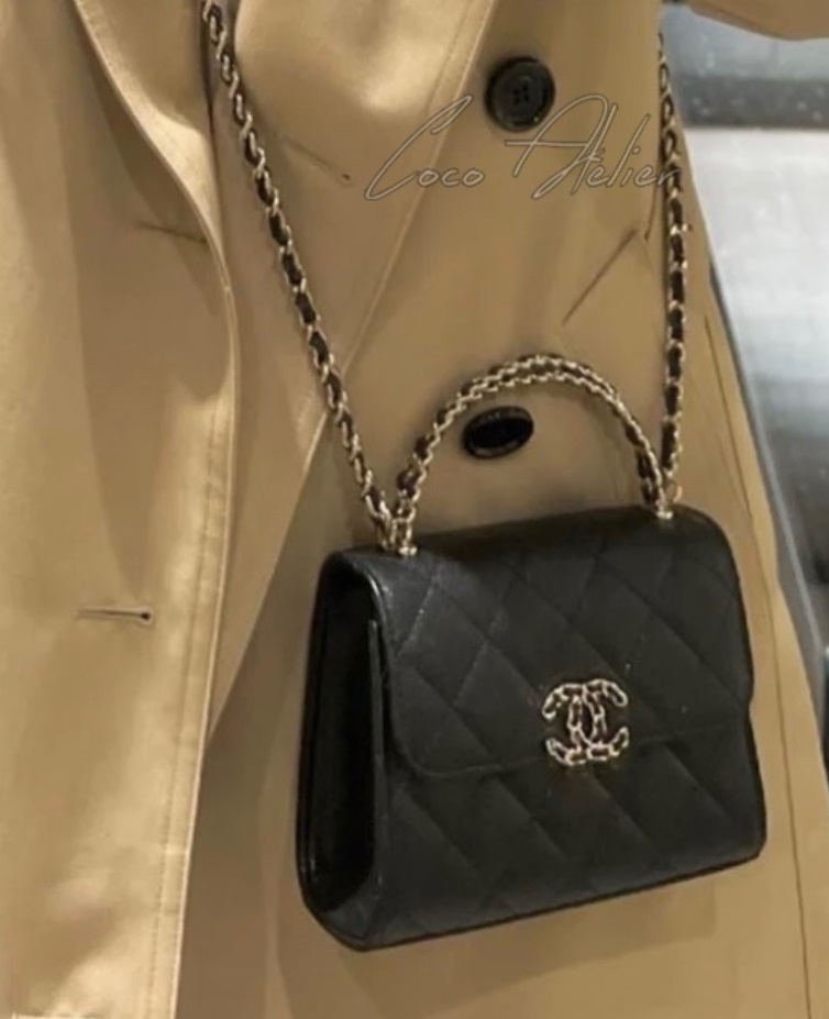CHANEL 샤넬 탑 핸들 미니백