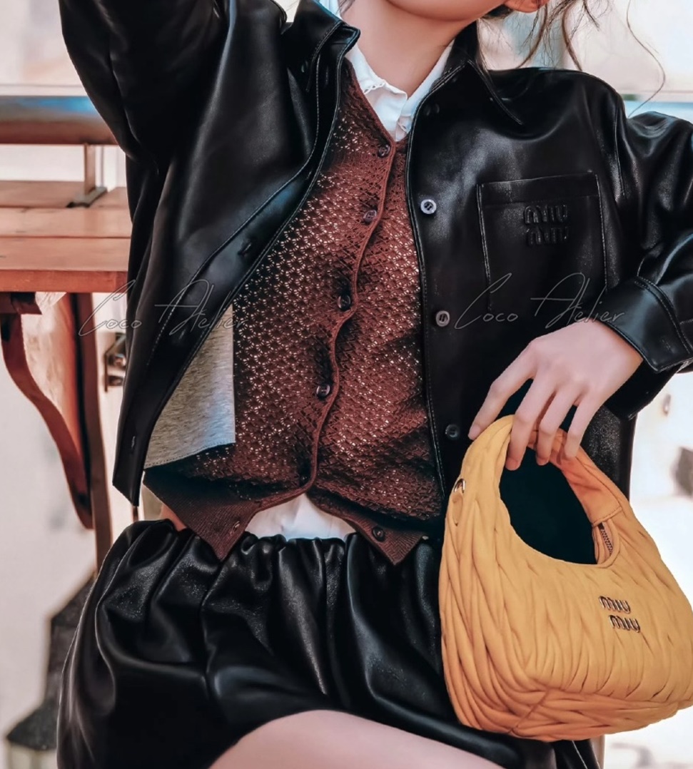 MIUMIU 미우미우