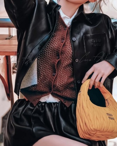 MIUMIU 미우미우