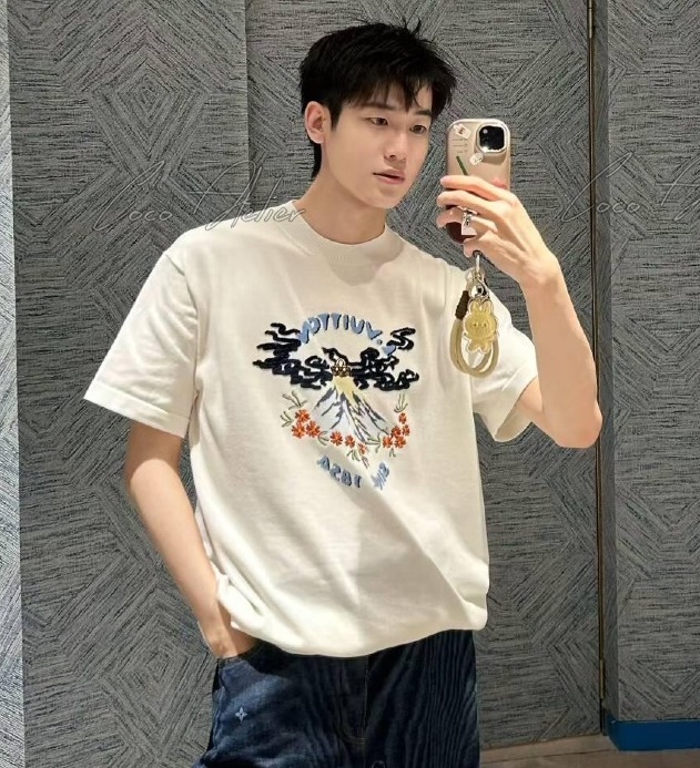 LV 루이비통 니고 콜라보 화산 자수 니트 반팔 티셔츠 (남녀공용)
