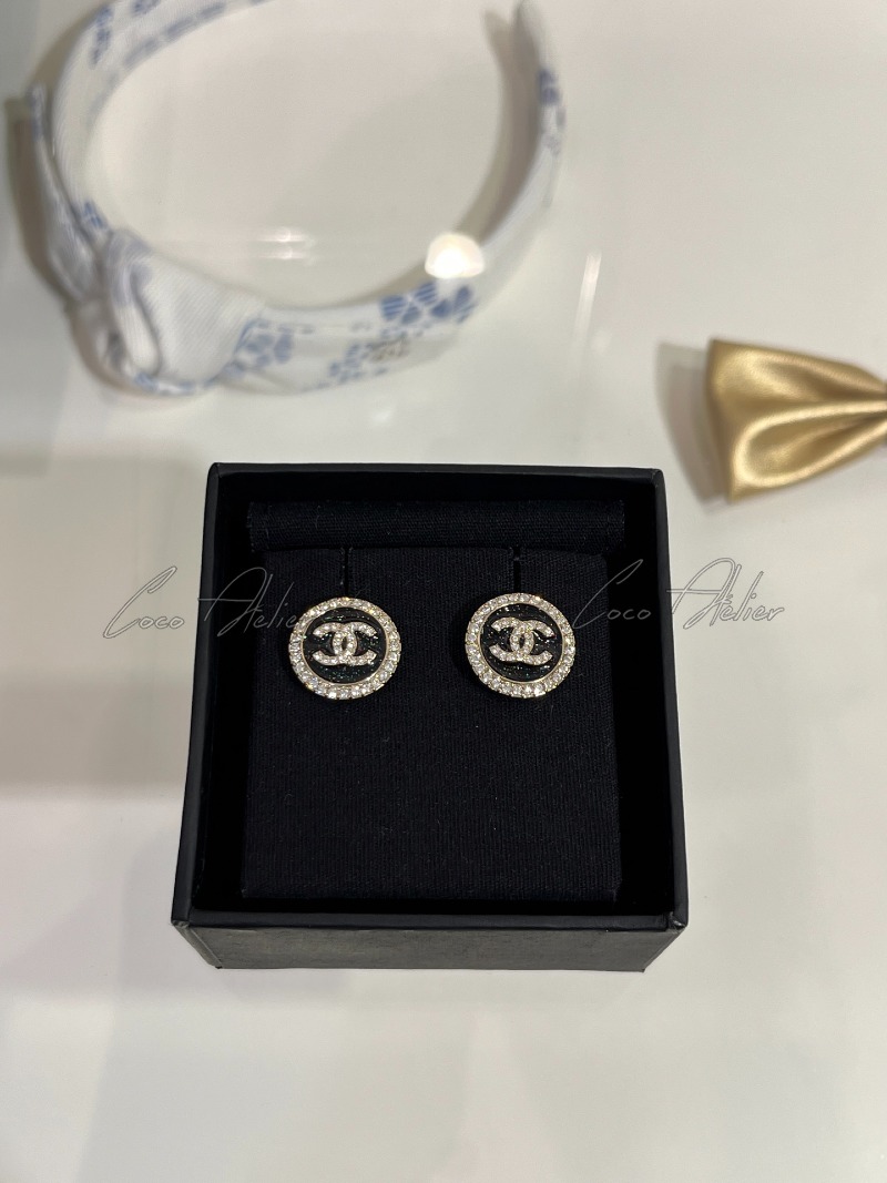 CHANEL 샤넬 cc 귀걸이