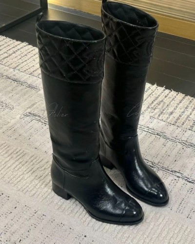 CHANEL 샤넬 퀼팅 부츠