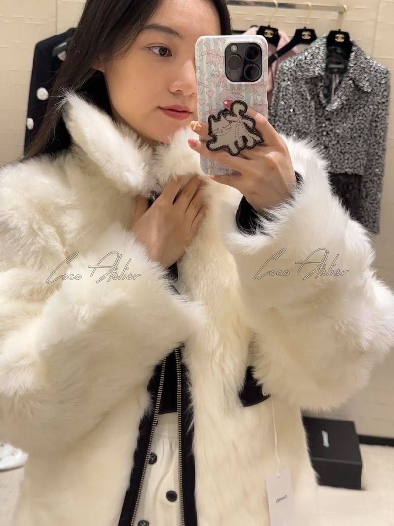 CHANEL 샤넬 리버시블 퍼 자켓