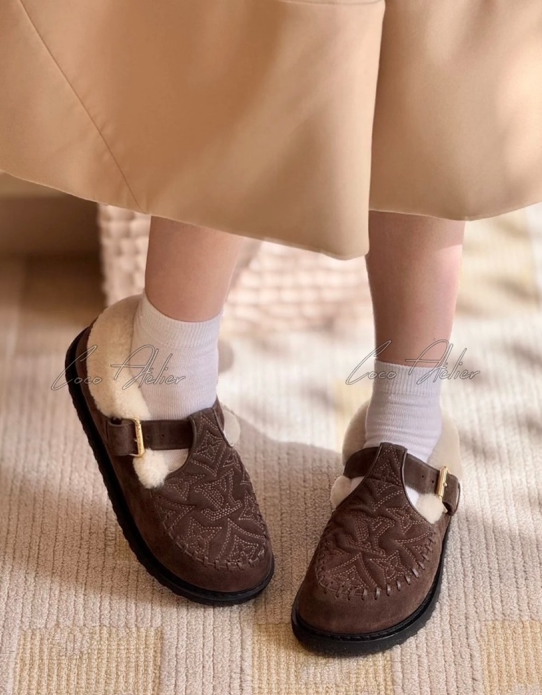 LV 루이비통 모노그램 퍼 샌들