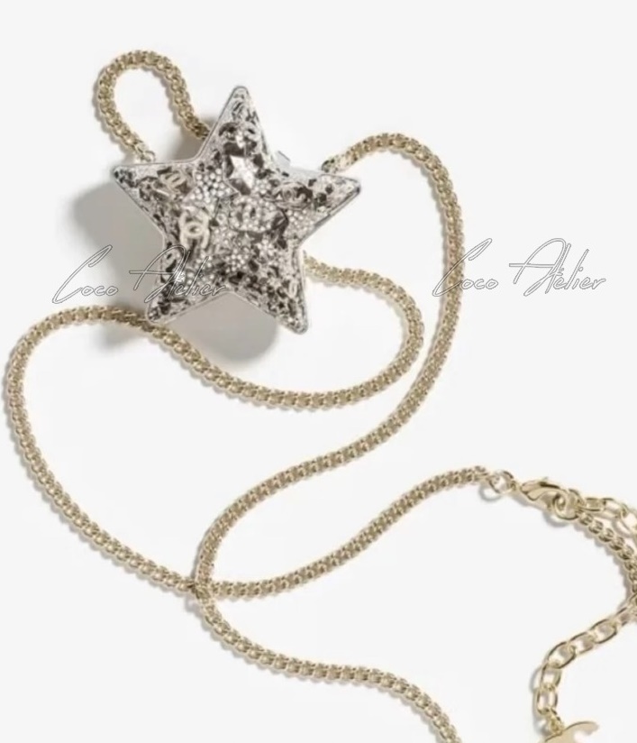 star necklace