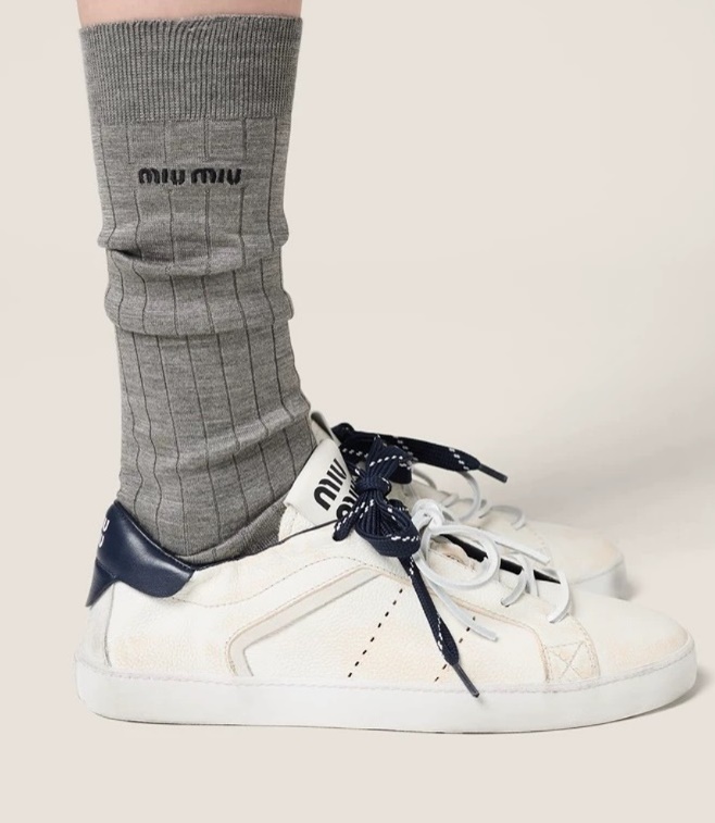 Miumiu 미우미우 스니커즈