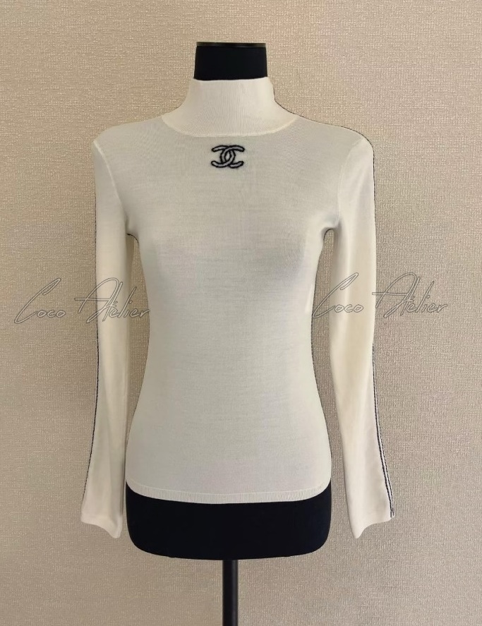 CHANEL 샤넬  목폴라 니트