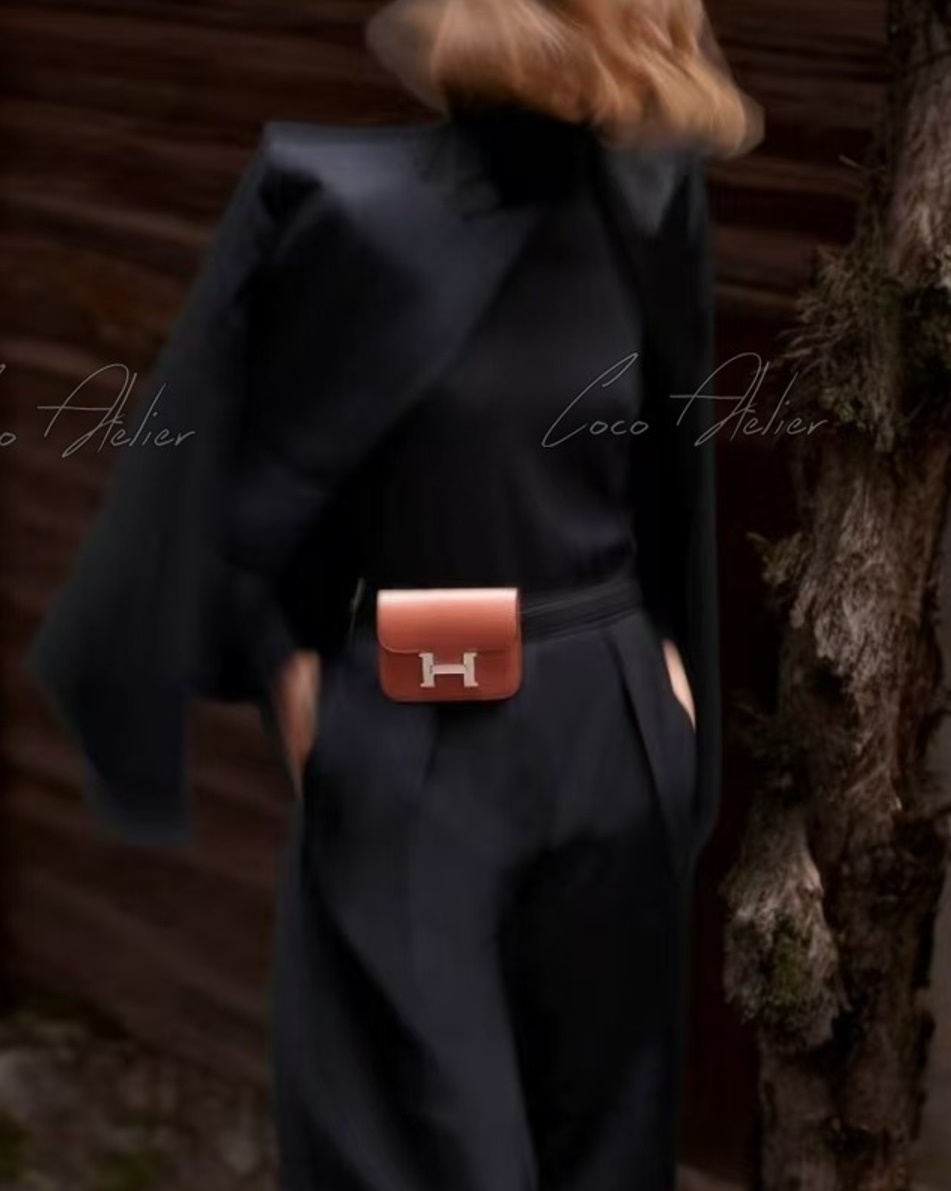 HERMES 에르메스 콘스탄스 슬림 컴팩트 벨트 지갑