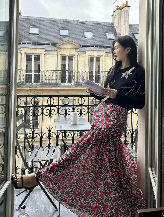 star bead-decorated knitwear