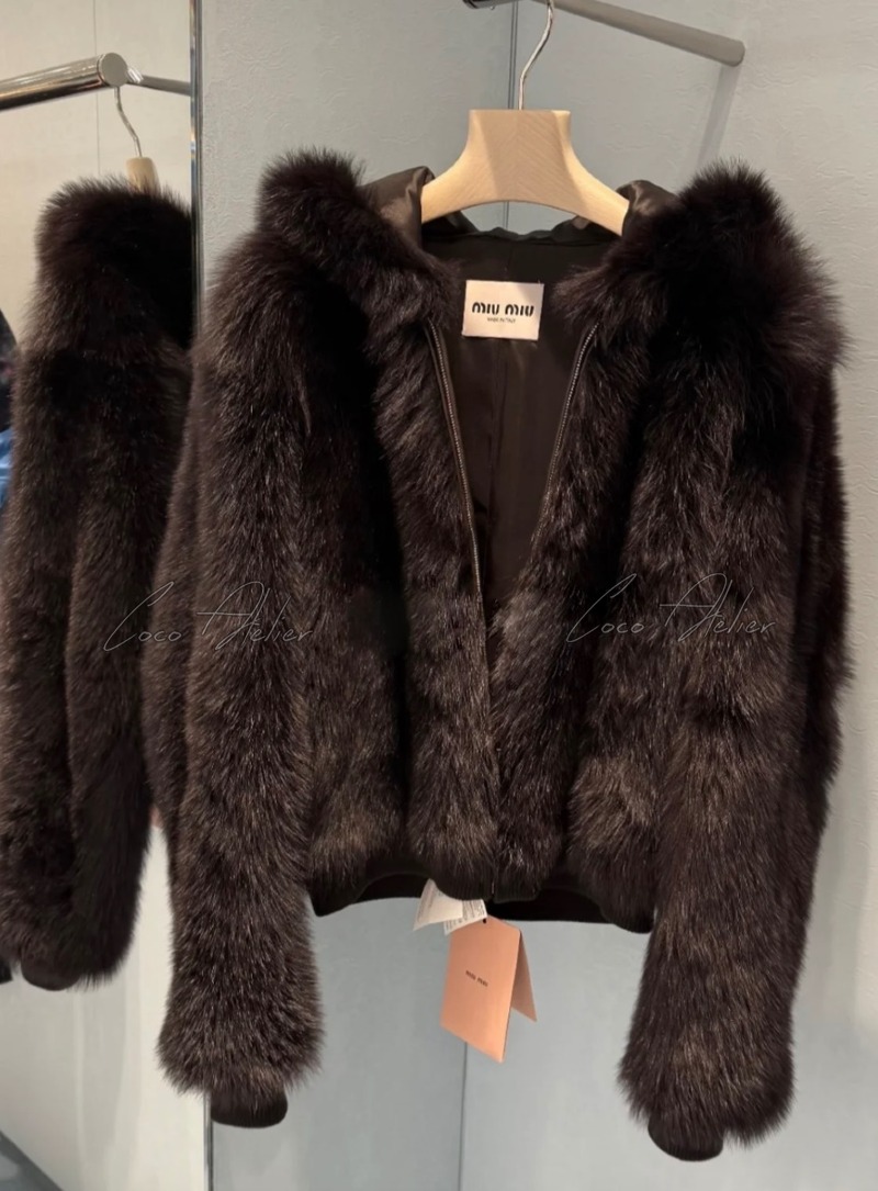  hooded fur jacket