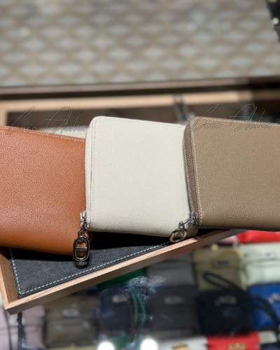 leather zipper wallet