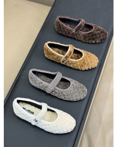 CHANEL 샤넬 턴락 시어링 플랫