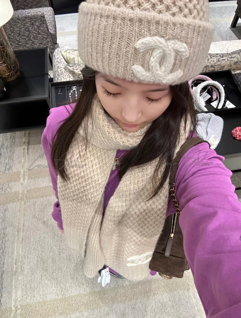 Cashmere Beanie & muffler