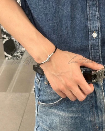  knot bracelet