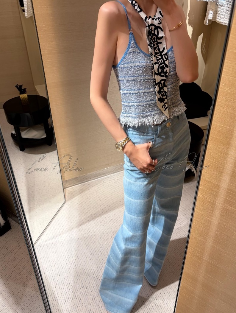 sleeveless top knitwear