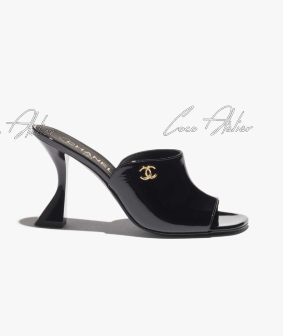 Pendant Sandals Hill 