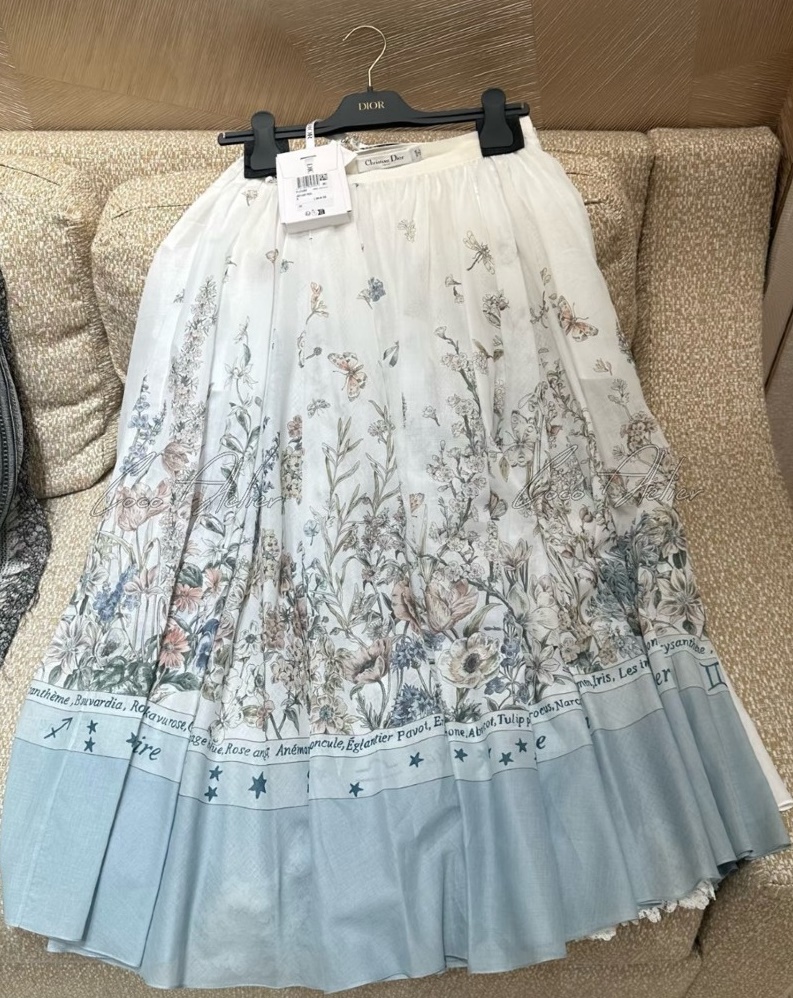 long silk printed skirt