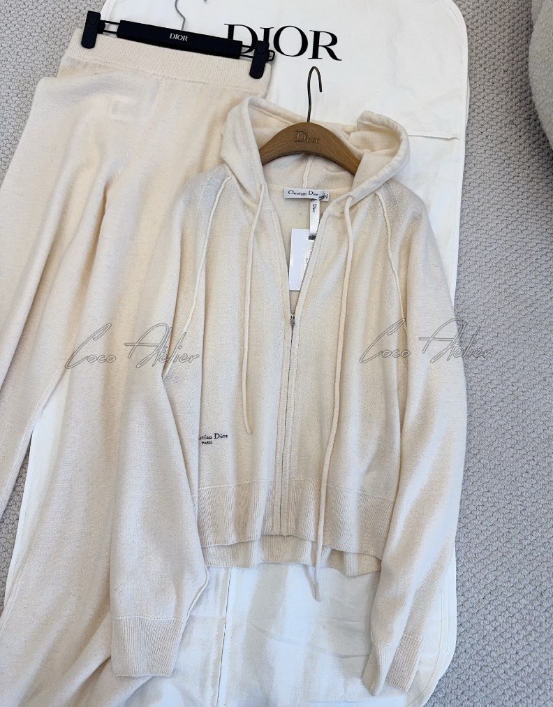 Cashmere Hood Zip-Up & Pants