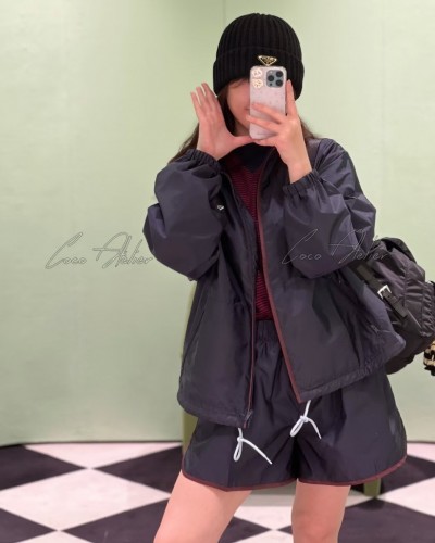 RE-Nylon triangular Windbreaker