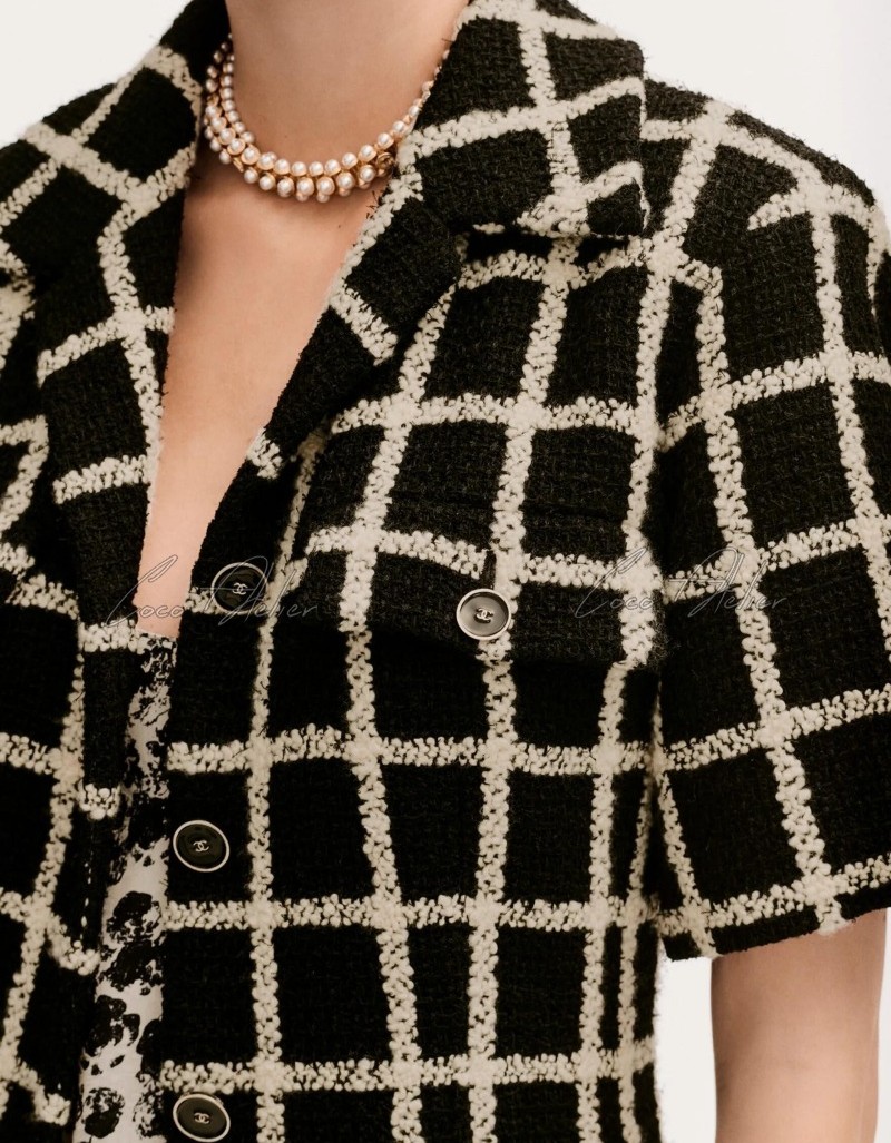 CC short-sleeved tweed jacket
