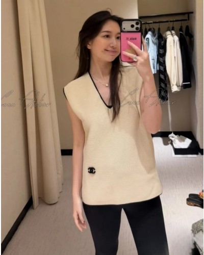 cc V-neck sleeveless