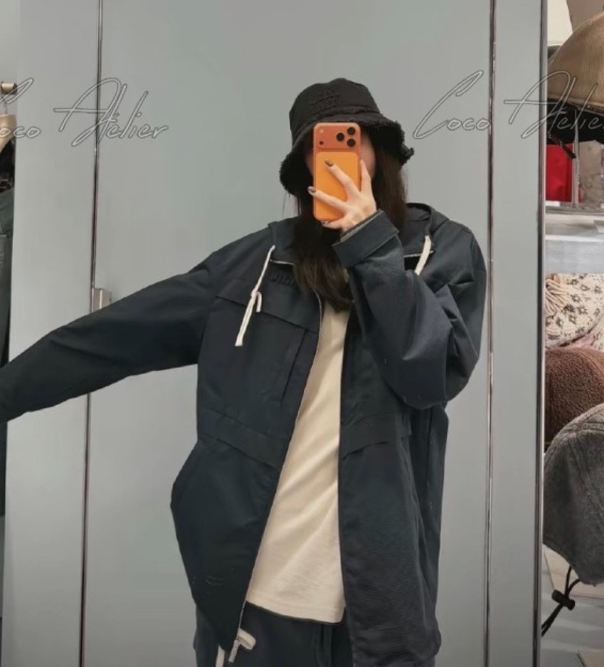 Miu hooded windbreaker