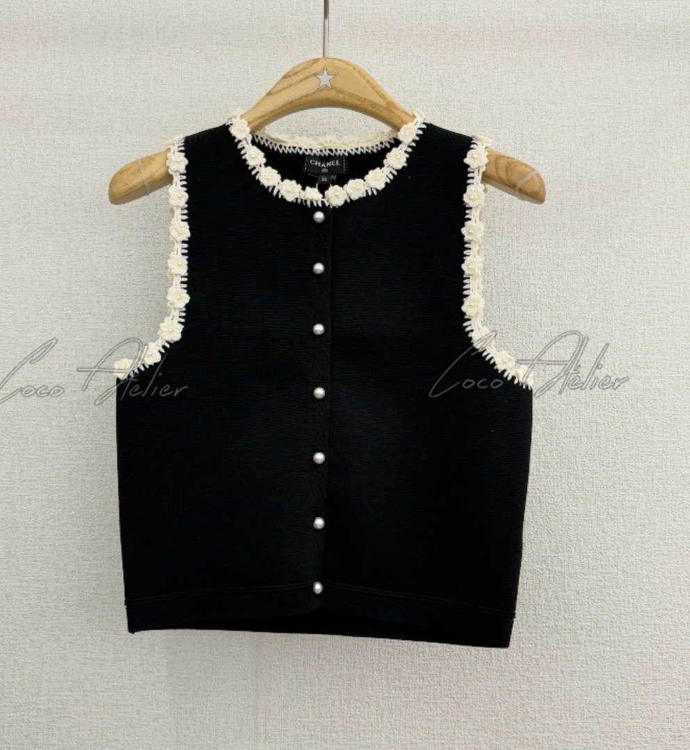 CH Black Vest