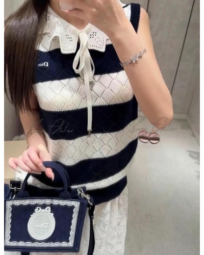 cape sleeveless knitwear