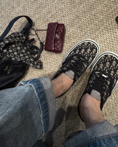 Oblique Sneakers
