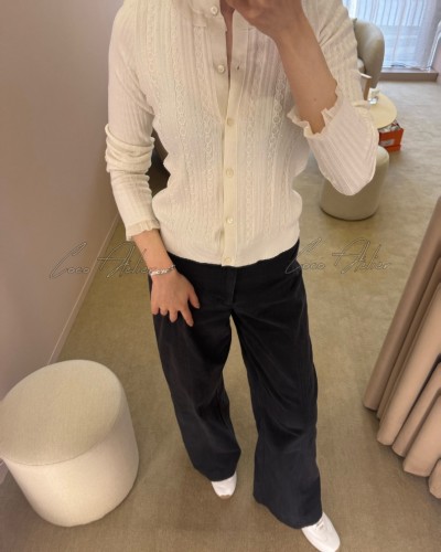 HE26 Cardigan