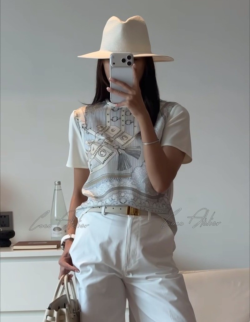 He silk blouse