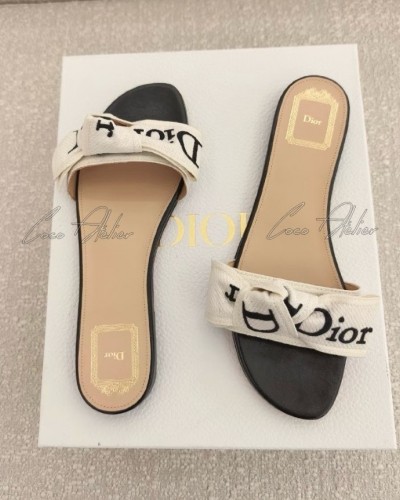 J'A Di Sandals