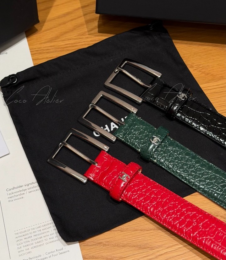 Crocodile-Embossed Leather Belts