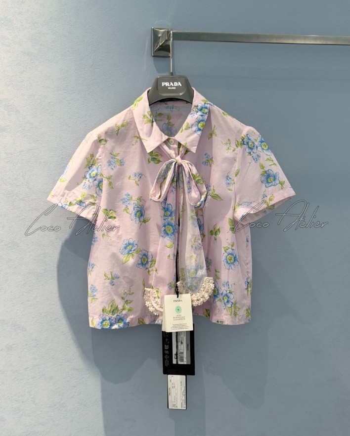 PR Floral Blouse