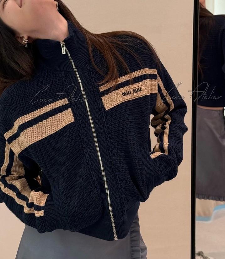 Miu Zip-Up