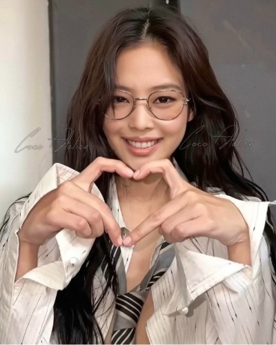 Jennie cc shirt